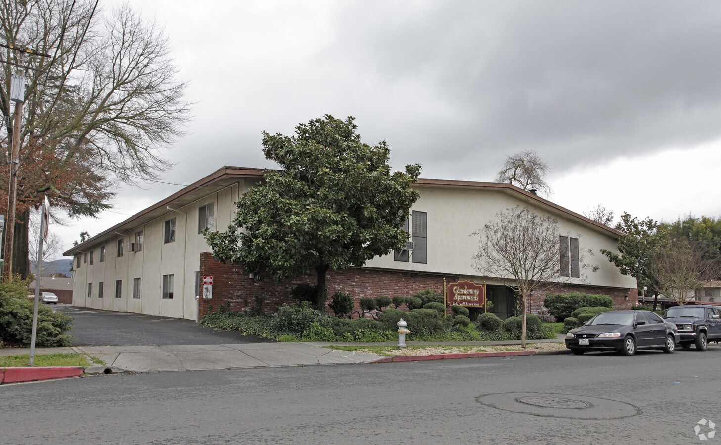 Chardonnay Apartments - Chardonnay Apartments