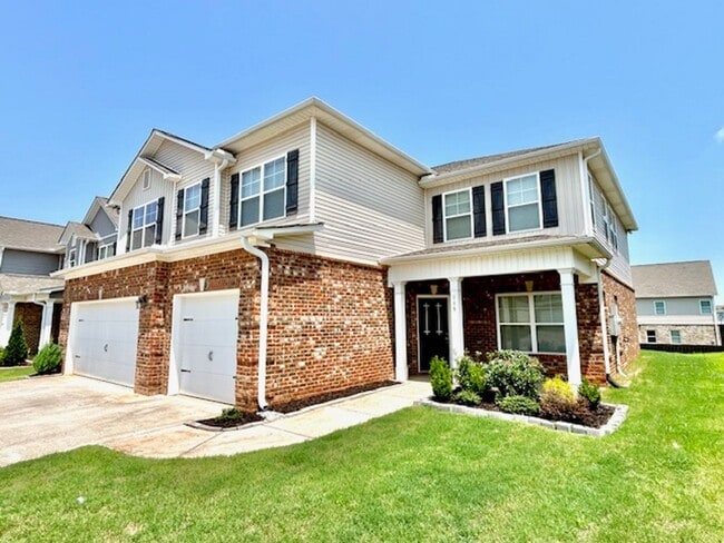 Photo - 115 Hutchinson Rd