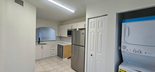 3810 N Jog Rd Unit 102