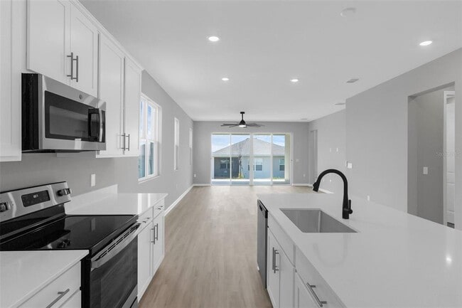 819 Ballantyne Dr