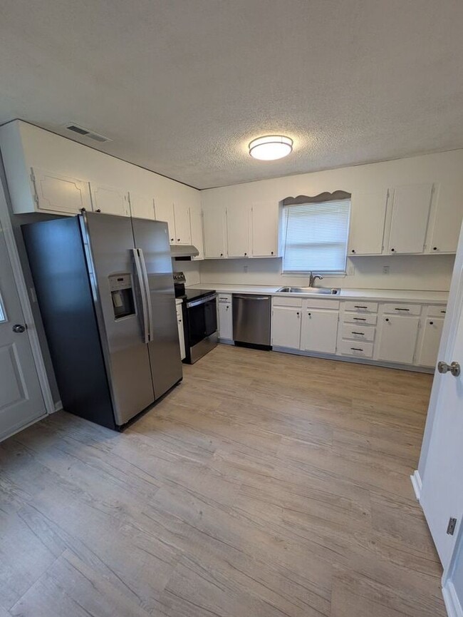 Photo - 2BD/1BA Unit at Ponderosa Village in Conover