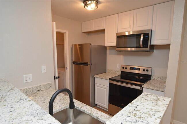 Photo - 1400 Gandy Blvd N Unit 1416