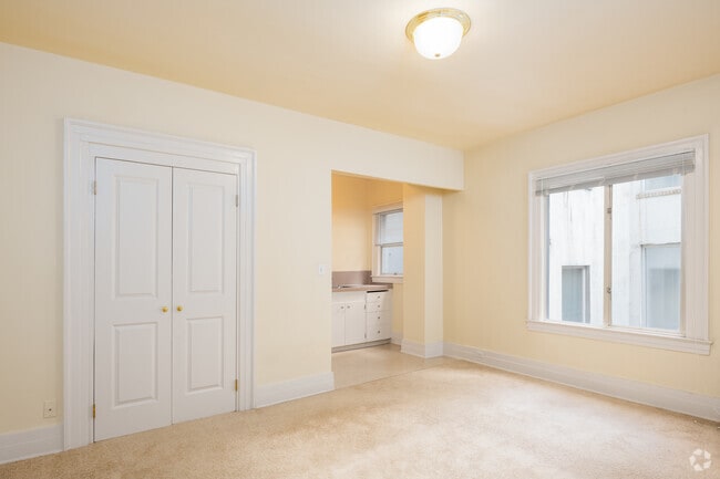 1BD, 1BR - 550-650SF