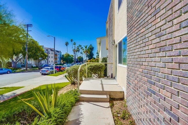 Entrance - 3715 W. 27th St