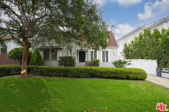 Building Photo - 458 S Citrus Ave