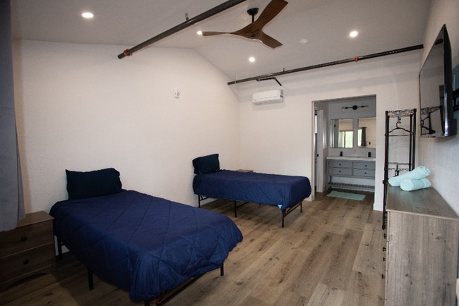 Photo - 858 E White Mountain Blvd Unit 2