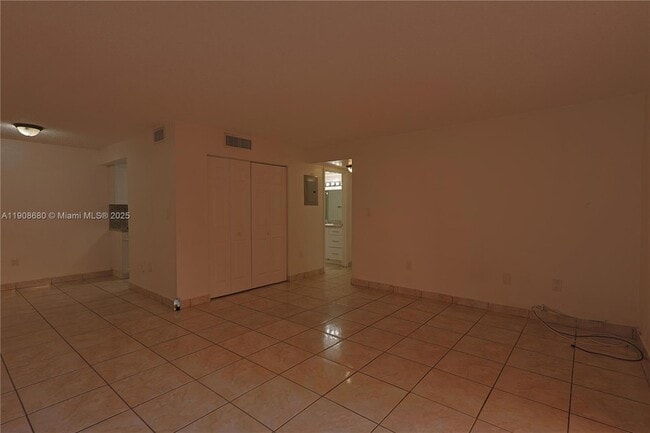 Photo - 7230 Fairway Dr Unidad F15