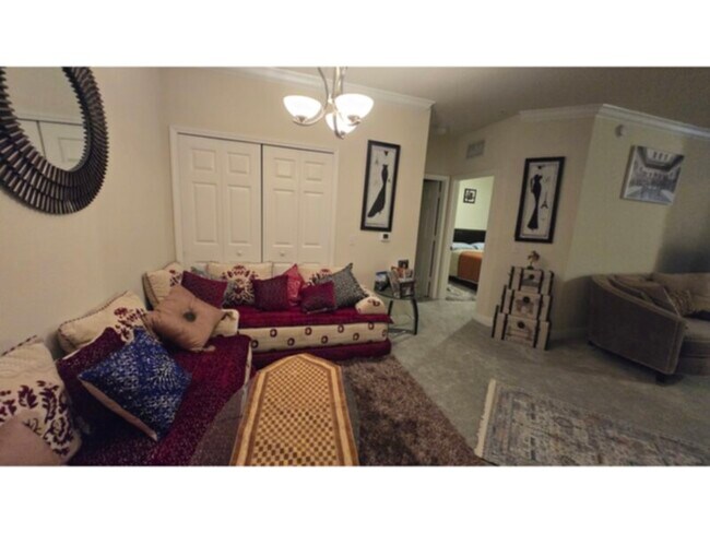 Photo - 1 bedroom 1 bathroom condo w/DEN