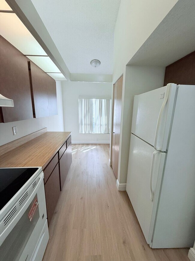 Photo - Newly Listed 2-Bed/2-Bath Condo for Rent i...