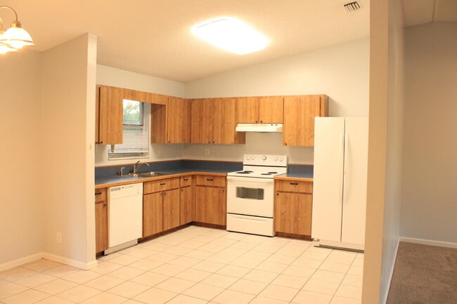 Photo - 11988 49th St N