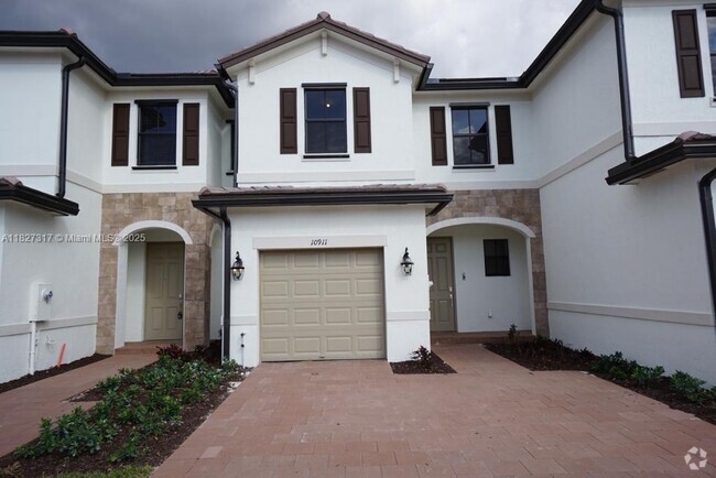 Building Photo - 10911 W 33rd Ln Rental