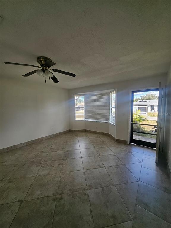 Photo - 1225 Armsdale Ave