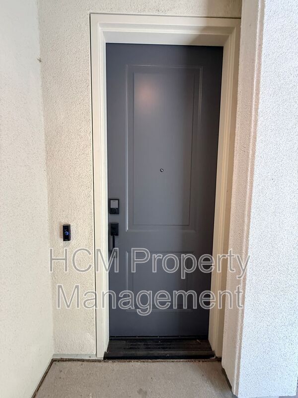 Photo - 142 Lantana Dr
