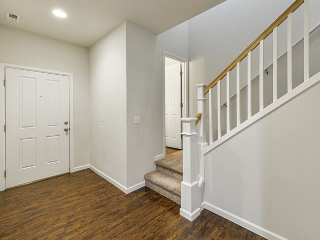 Photo - Stunning 4+ Bedroom 2.5 Bath Lea Hill, Auburn