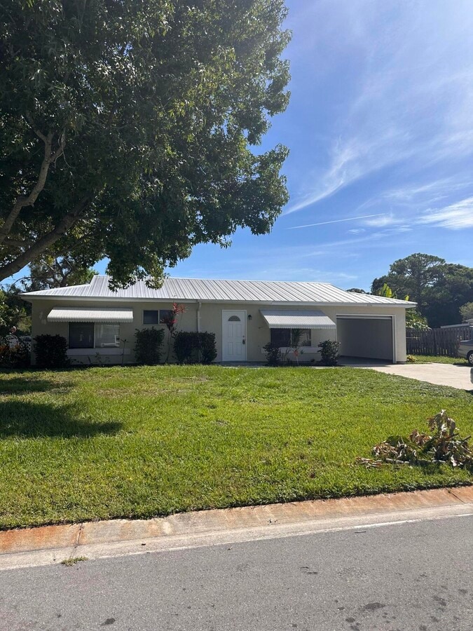 Photo - 1331 SE Mohave St