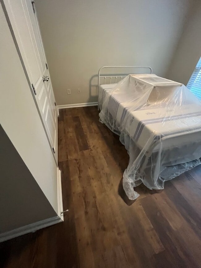 Photo - 14-1416 Romak Unidad 14-1416 - C