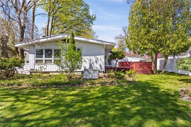 Photo - 130 Brooklawn Dr