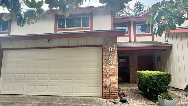Building Photo - 8903 Trone Cir Rental