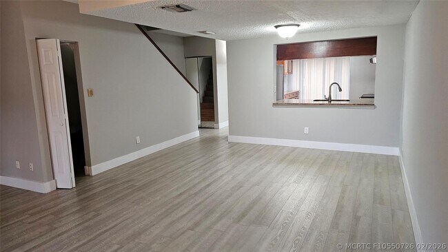 4644 NW 90th Ave