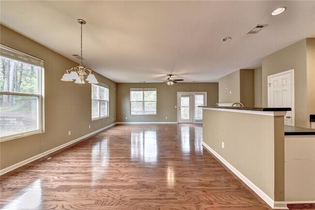 Photo - 3329 Fernview Dr