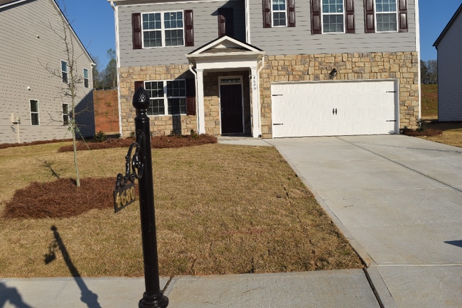 Photo - 4680 Trefoil Path