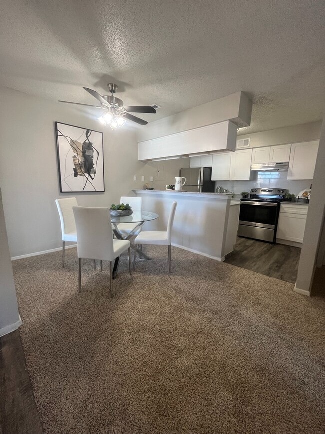 Photo - COLLEGE PARK