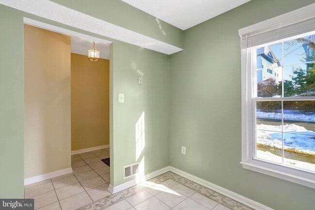 Photo - 5759 Independence Cir