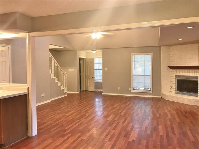 Photo - 1129 Bent Oaks Dr