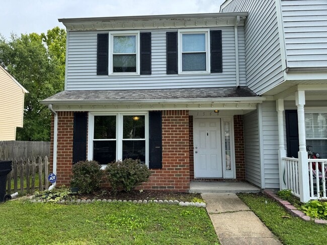 Charming Waterfront Townhouse in Virginia ... - Charming Waterfront Townhouse in Virginia ...