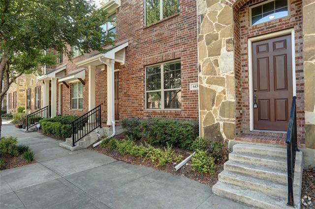 Building Photo - 643 Matthew Pl Rental