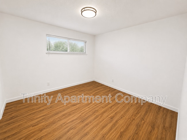 Photo - 636 640 Unit 644 Grove St Se - - 636 D