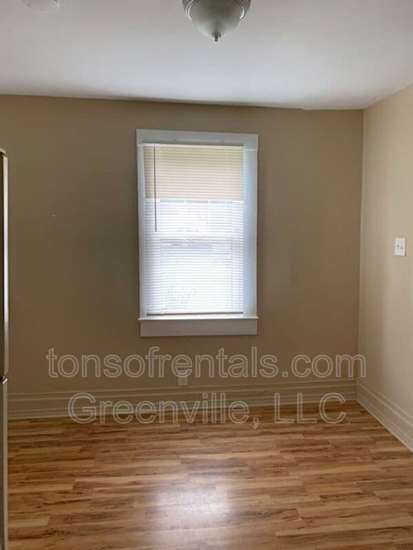 Photo - 116 Baileyview St