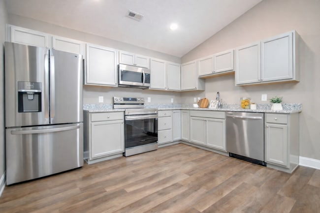 Photo - 7316 Woodpecker Wy Unit 36