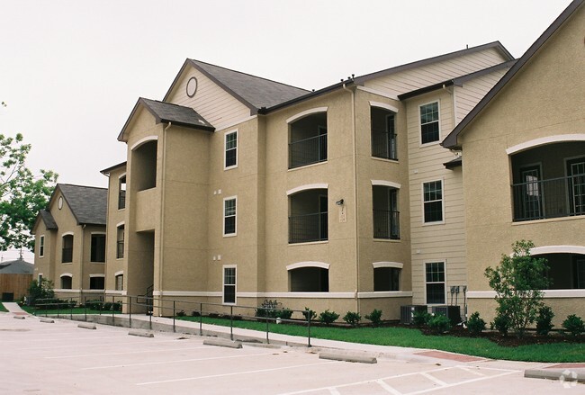 Building Photo - Redwood Heights Rental