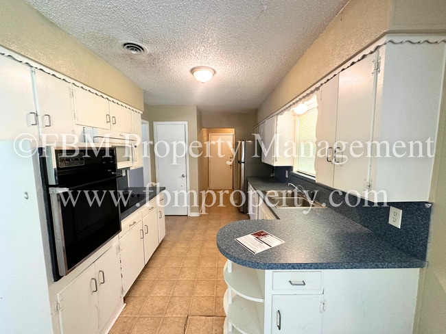 Photo - 509 Lake Shore Dr