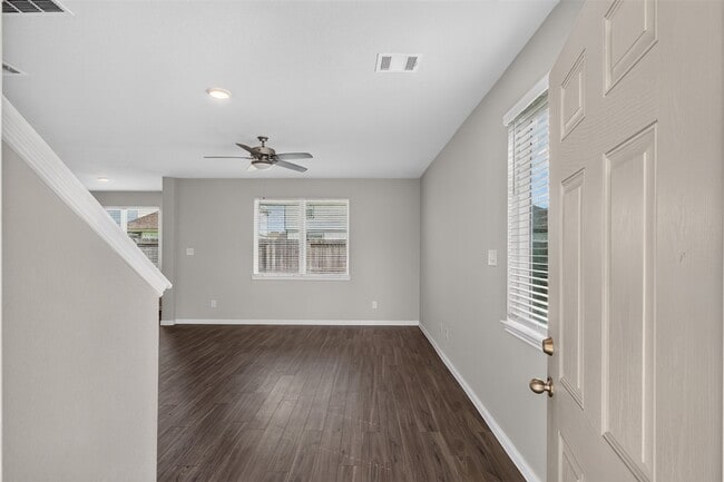 2404 Shellcracker Dr