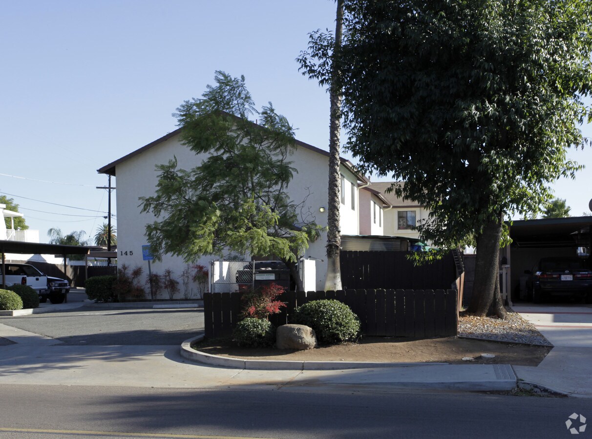 Photo - 145 W Felicita Ave