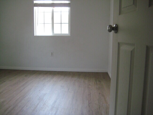 Photo - 253 Leighton Dr Casa