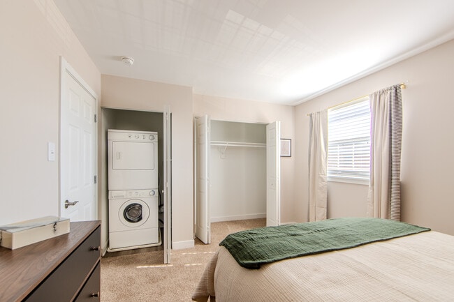 Belmont Hills Apartments