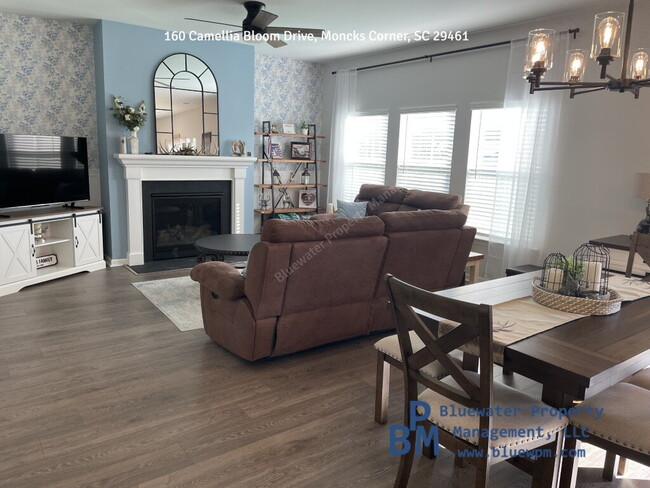 Photo - 3 Bedroom, 2.5 Bathroom, 2,047 Sq Ft, Recently Built