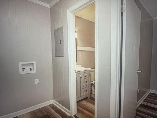 Photo - 1101 Proctor St