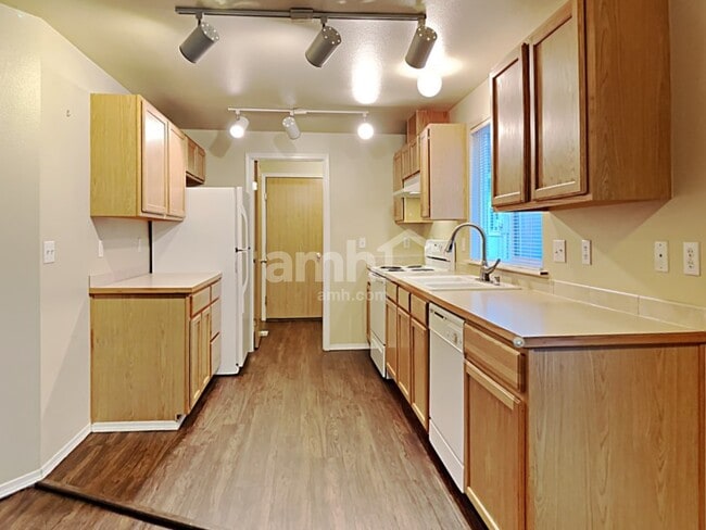 Photo - 2709 9th St SE