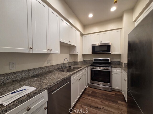 1836 Sichel St Unidad 208