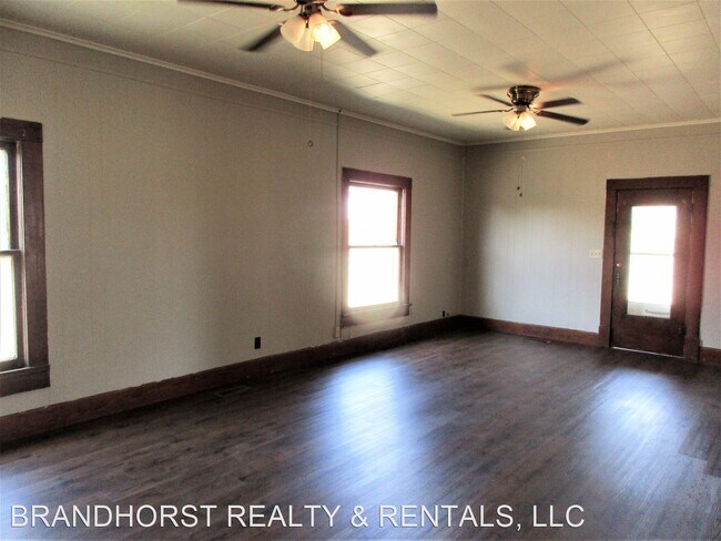 Photo - 2 br, 1 bath House - 417 S. HUNT