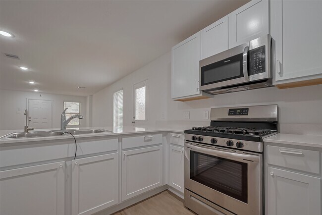 Photo - 24119 Maple Turn Ln