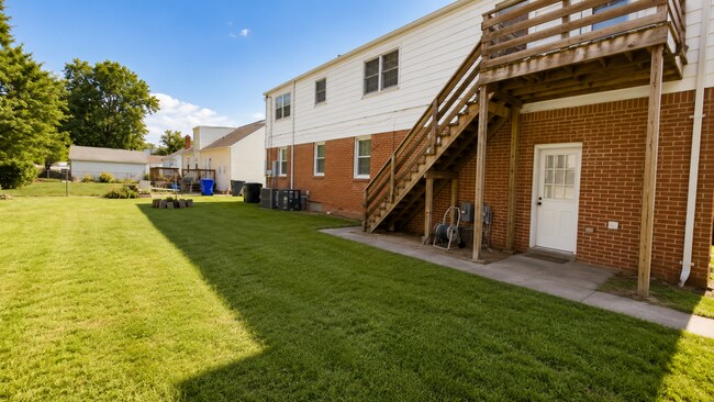 3774 Chatham Cir