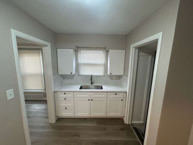 Photo - Charming 3 Bedroom Bungalow