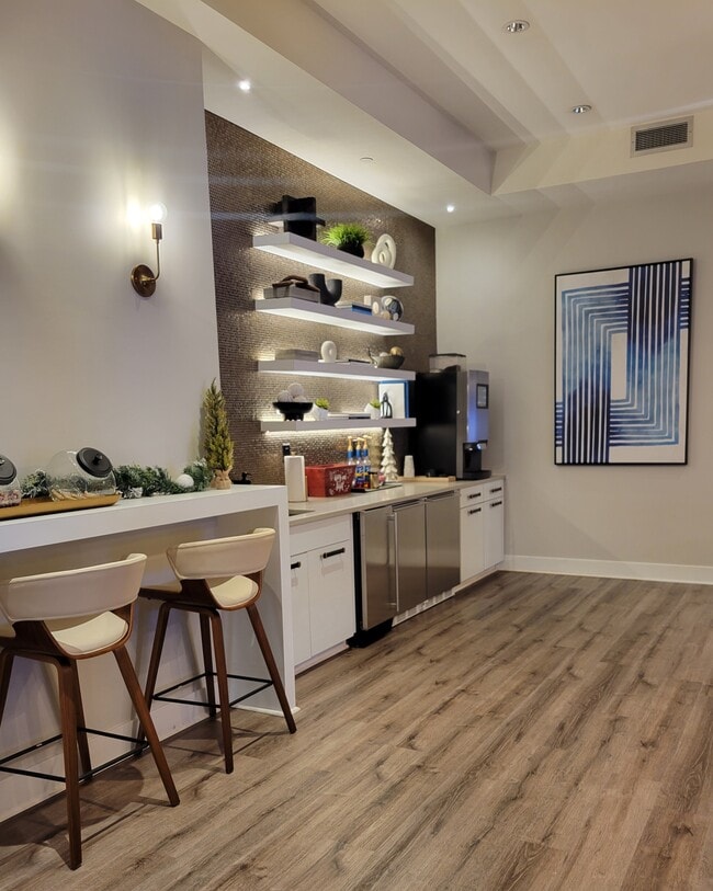 Photo - Domain City Center