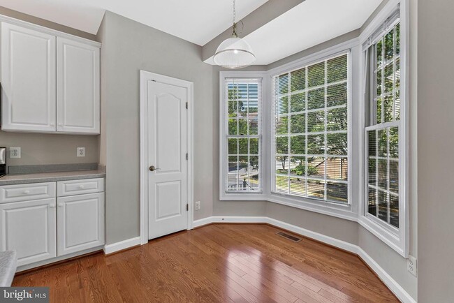Photo - 9546 Lagersfield Cir