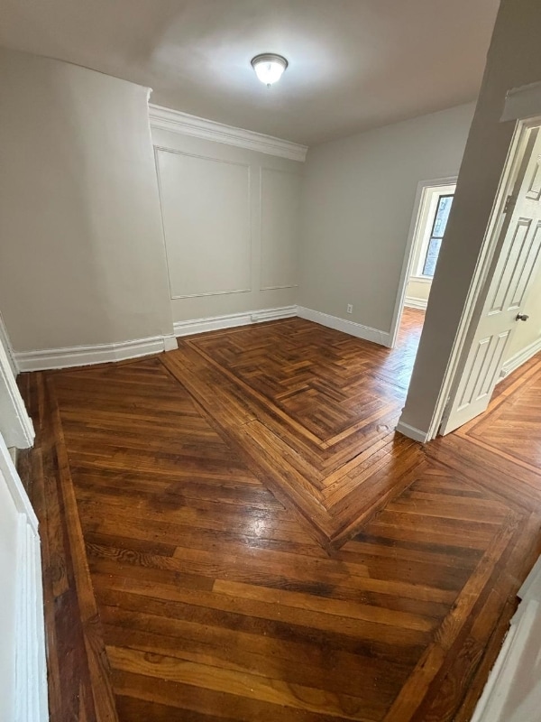 Photo - 210 Roseville Ave